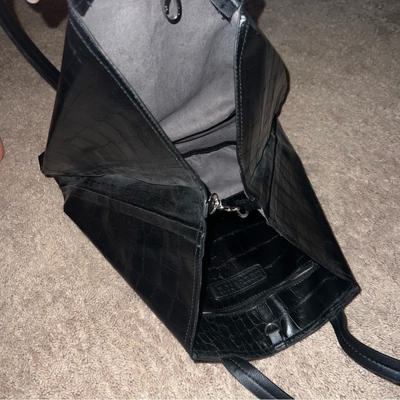Kenneth Cole Reaction Black Crocodile Skin Tote Shoulder Bag NWT - Picture 3 of 9